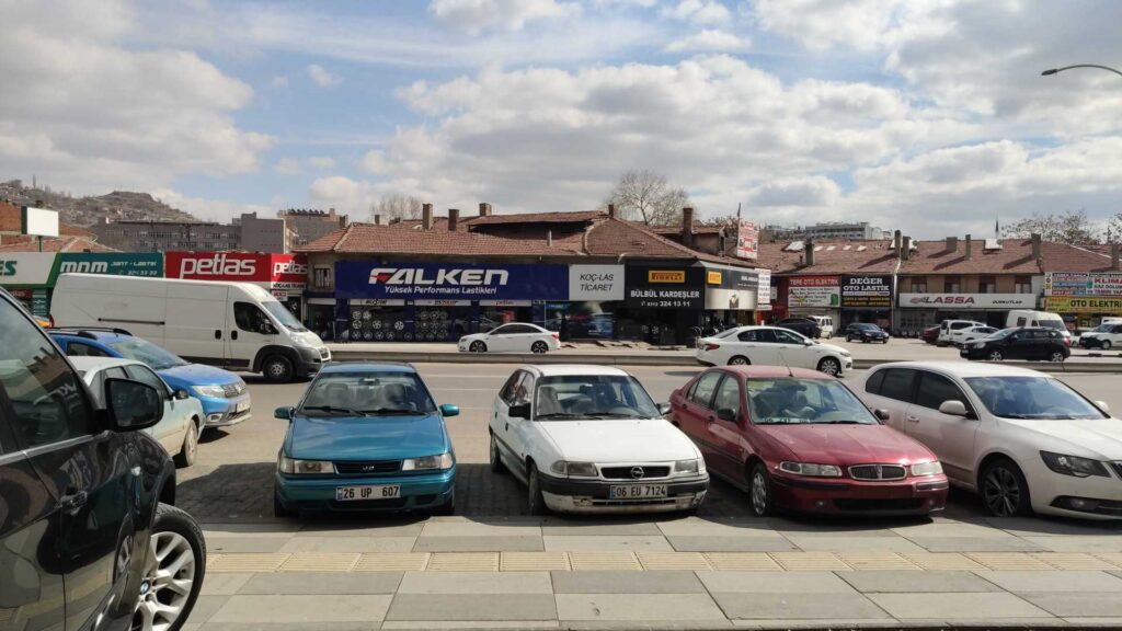 Pirelli Lastikleri – Bülbül Kardeşler Otomotiv